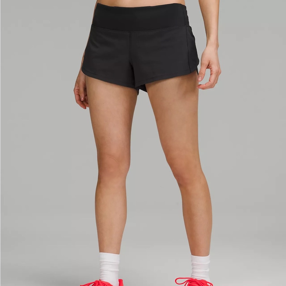 Lululemon black shorts